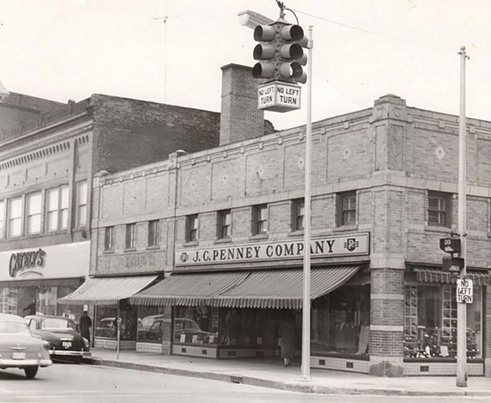 Sanctuary Cinema (Royal Knight Cinema) - Former Jc Penney (newer photo)